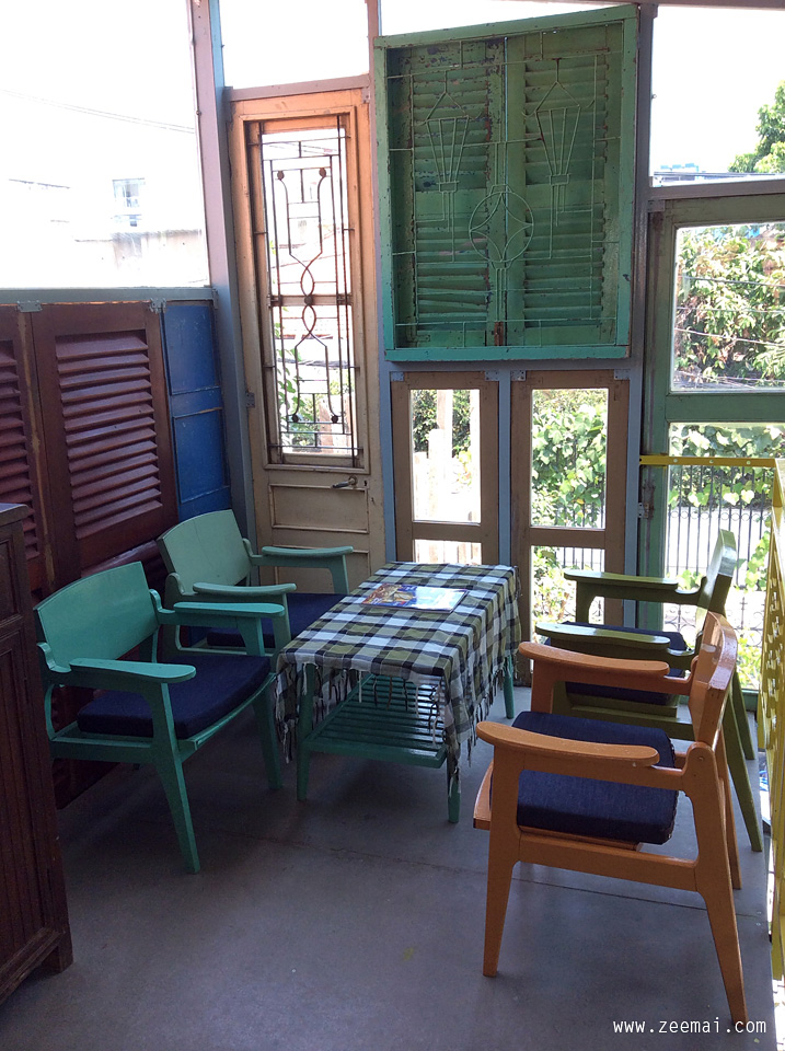 Kujuz Cafe – Quán cafe của những ô cửa kính - ảnh 3