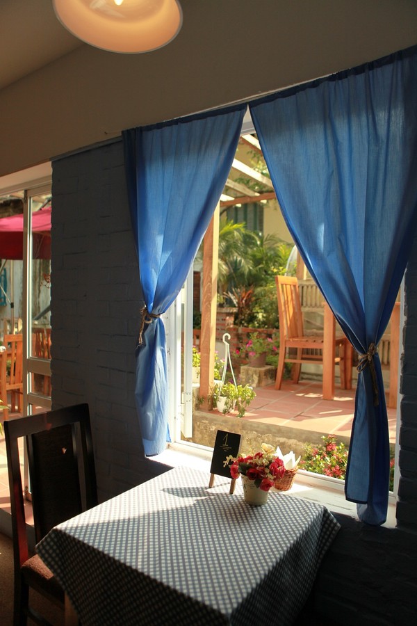 La Vie en Rose Cafe- Quán cafe lãng mạn ở Hà Nội