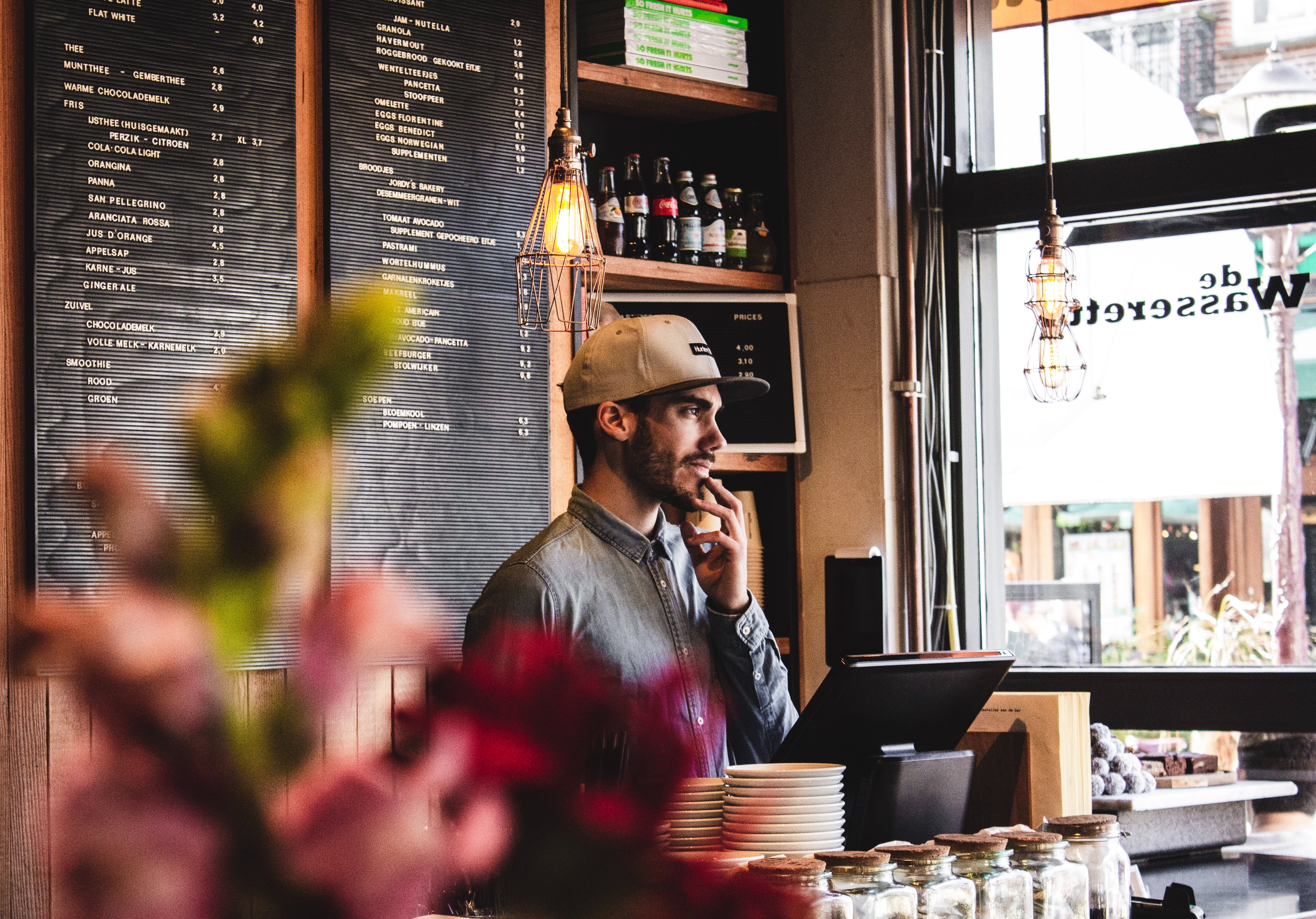 Tips để quản lý nhân sự quán cafe hiệu quả 3